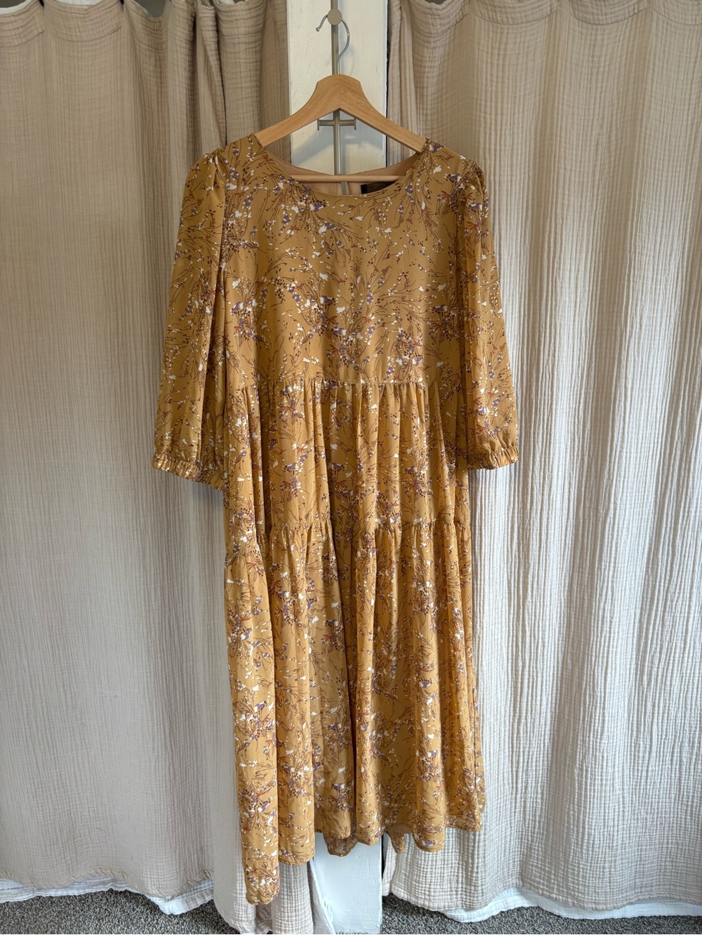 Code x Mode Tiered Long Sleeve Midi- Large